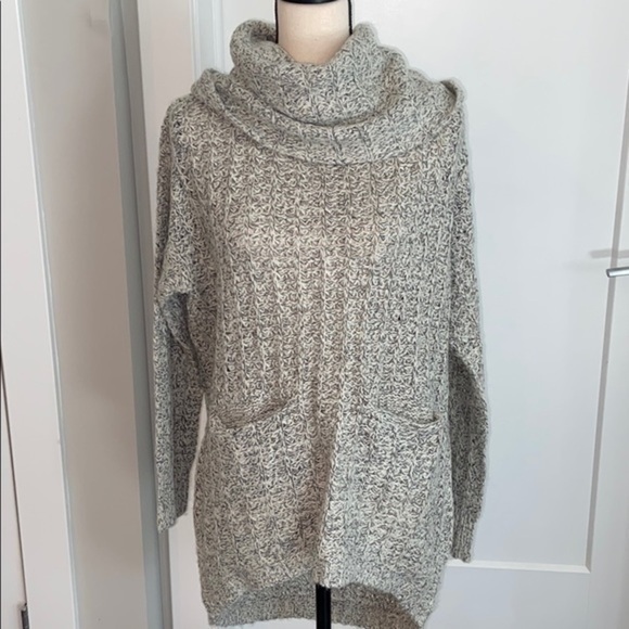 stitch fix Sweaters - Oversized Soft Cozy Sweater​